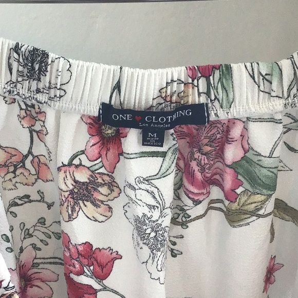 Off shoulder top - Picture 2 of 2